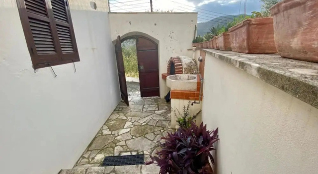 Коттедж Juliet Suite Studio in Dhoros