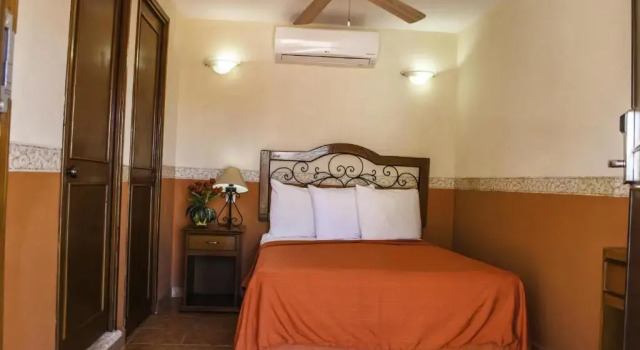 Camera Standard Maya Campeche Hotel