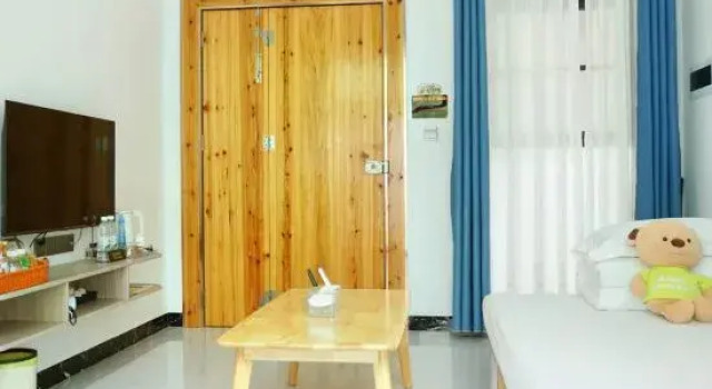 Люкс Beihai Longmai Yaju Homestay (Guantouling Zixiawan Tourist Scenic Area)