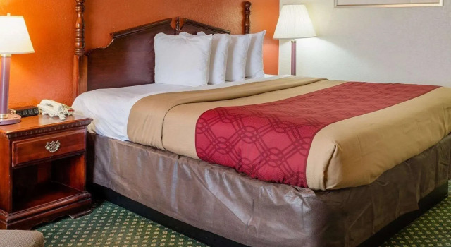 Двухместный номер Standard Econo Lodge Inn & Suites Philadelphia MS