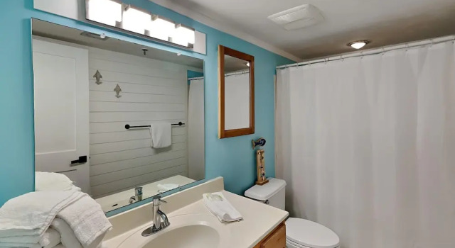 Номер Standard Surf Dweller #605 by Southern Vacation Rentals