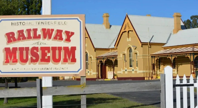 Cosy Sun-filled Cottage, Buchen Sie Ferienhaus Tenterfield New England NSW