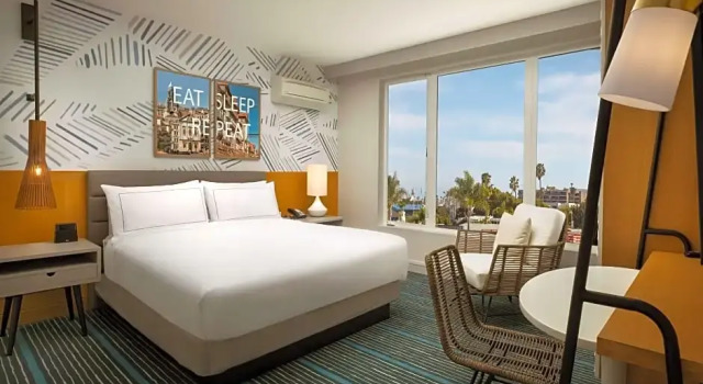 Двухместный люкс Accessible c 1 комнатой The Monsaraz San Diego, Tapestry Collection By Hilton