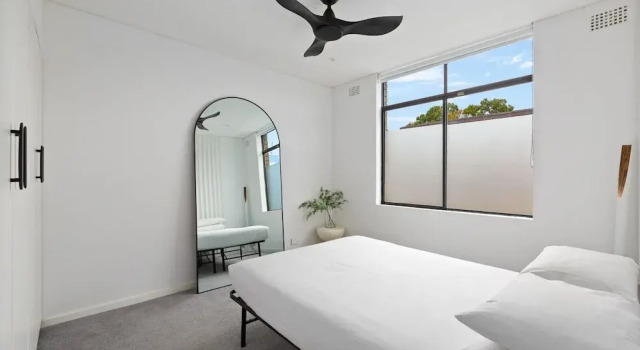 Bright 2-bed Apt With Spectacular Bridge Views, Забронировать Апартаменты/квартира Сидней Sydney Region, рядом с Концертно-спортивный комплекс «Стар»