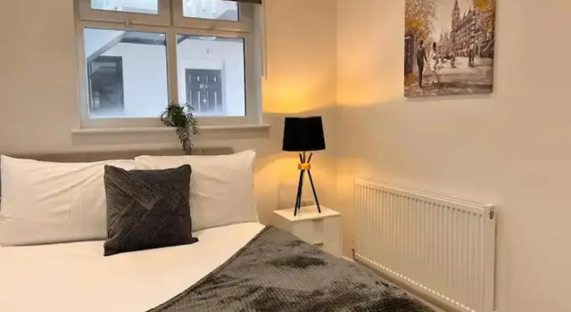 Immaculate 2-bed Apartment in Liverpool, Забронировать Апартаменты/квартира Ливерпуль Мерсисайд, рядом с Район Пир-Хед