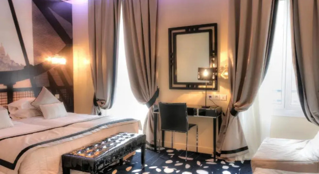 Четырёхместный семейный номер Standard Hotel Ascot Opera
