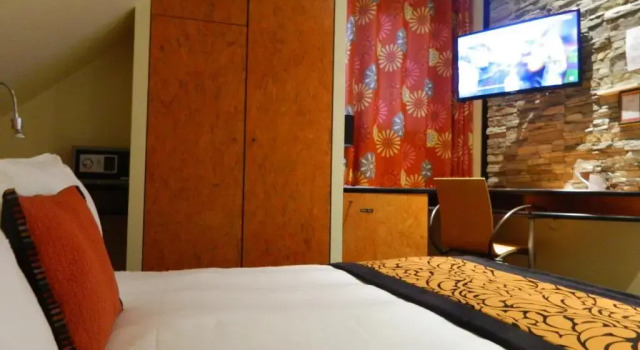 Двухместный номер Standard LHostellerie du Château