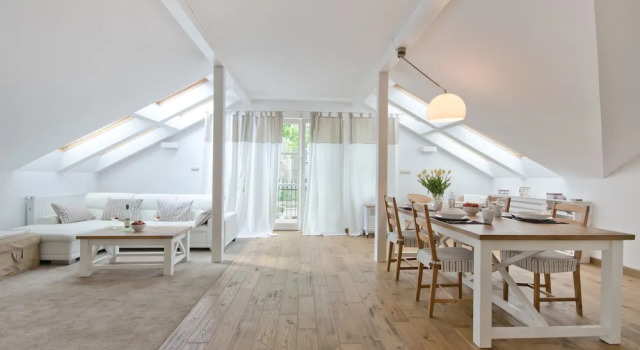 Imperial Apartments - Nautica III, Varaa Huoneisto Hotellit Pommeri pysäköinnillä, Pysäköinti