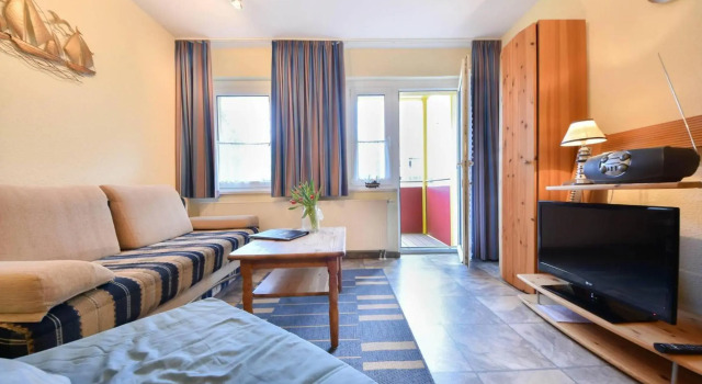 Haus Dünenweg 01, Book Hotel Heringsdorf Usedom