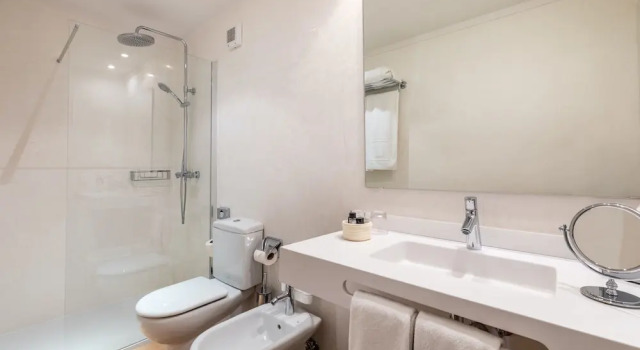 Номер Classic Hotel Llenaire