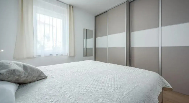 SOFIA house with apartment