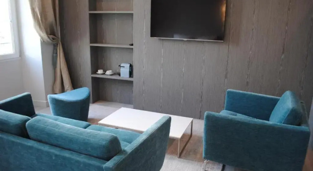 Люкс Deluxe Les Suites Massena