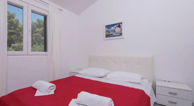Pet Friendly Home In Brna With Kitchen, Prenota Hotel Brna 