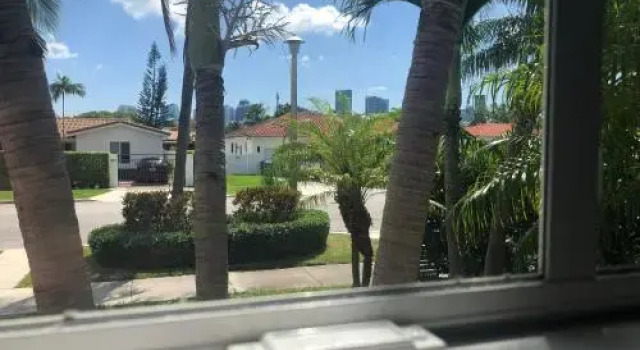 27th Rd Hostel, Забронировать Хостел Майами-Бич Miami Metropolitan Area