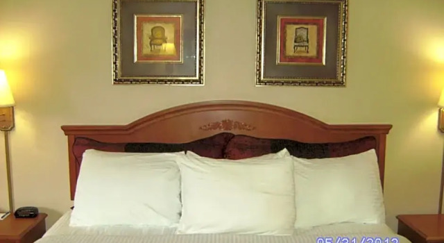 Номер Deluxe All American Inn & Suites Branson