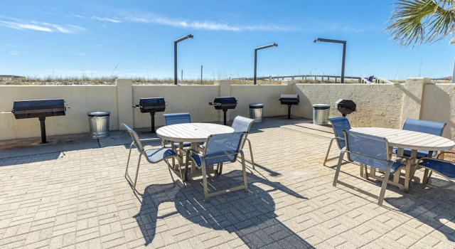 Номер Standard IR 518 is a Stunning 2 BR that has amazing Sunset views - sleeps 10 by RedAwning
