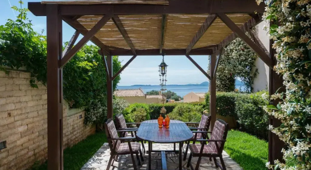 Коттедж Цокольный этаж Riviera Houses Barbati