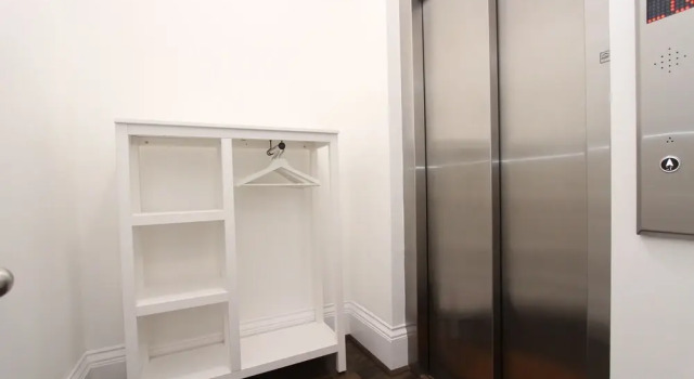 2 Kings Road Executive Studio Apartment