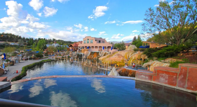 Люкс Deluxe The Springs Resort & Spa