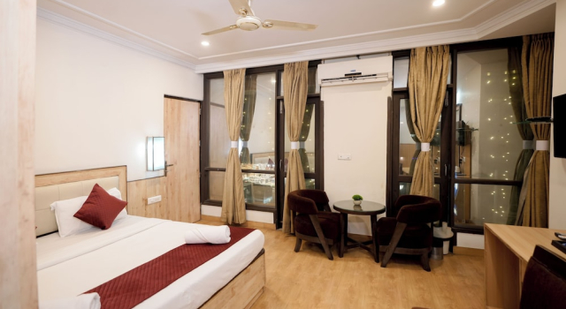 Люкс Royal The Altruist Katra Hotel