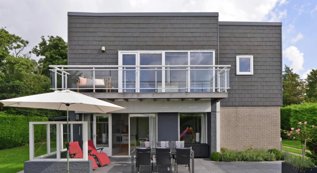 De Ruiterplaat Lakeview Stay, Book Vacation Home Kamperland 