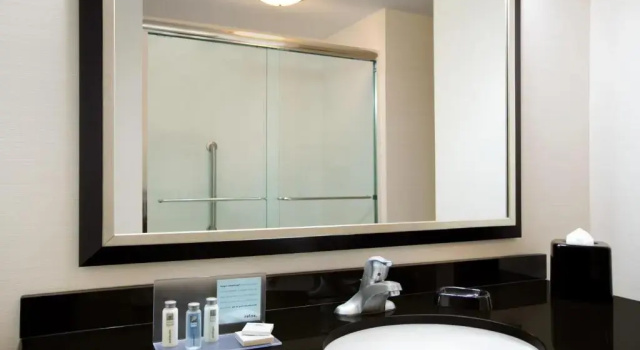 Студия Hampton Inn Limerick