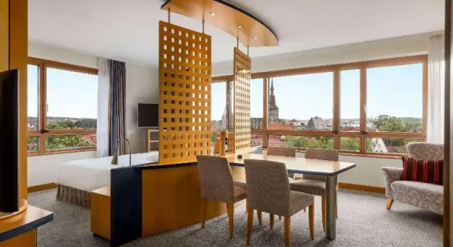 Полулюкс Standard Hotel Remarque