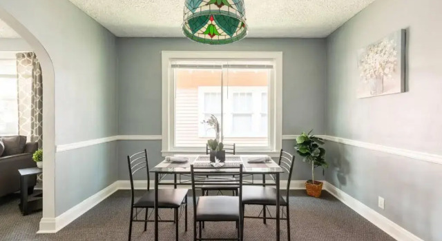 *Quiet 1 Bedroom Home - Minutes From Downtown, Prenota Hotel Hotel a Indiana con parcheggio, Parcheggio