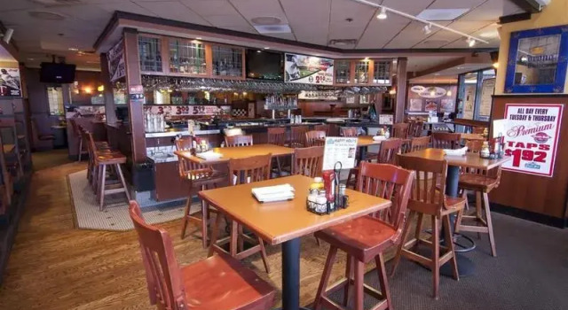 Best Western Kelly Inn, Забронировать Отель Плимут Twin Cities, рядом с Plymouth Playhouse