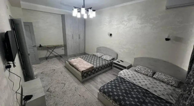 2-room studio-apartment on Chuykova 134a