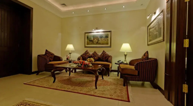 Люкс Deluxe Falettis Hotel Lahore