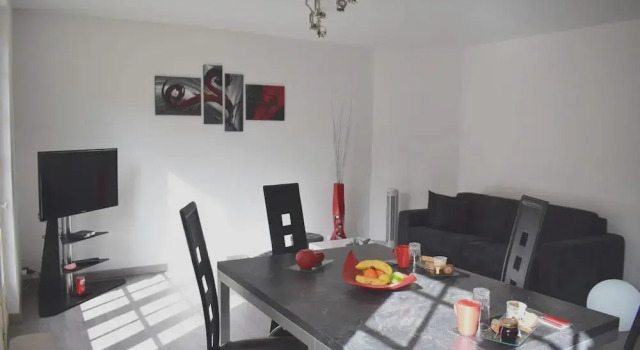 Apartment With 2 Bedrooms in Sarlat-la-canéda, With Balcony and Wifi, Prenota Appartamento Hotel a Aquitania con parcheggio, Parcheggio