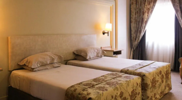 Номер Standard Apollo Hotel