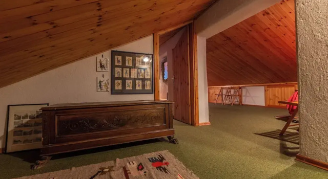 Апартаменты Welcoming 3BR Flat with parking in Verrand