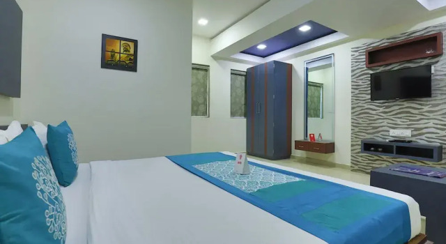 OYO 9238 Hotel Meet Palace, Rezerwuj Hotel Hotele w Gujarat ze śniadaniem, Śniadanie