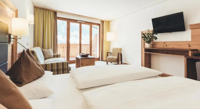 Двухместный номер Deluxe с балконом Hotel Nesslerhof