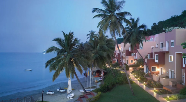 Двухместный номер Superior с балконом и с видом на сад Taj Cidade de Goa Heritage, Goa