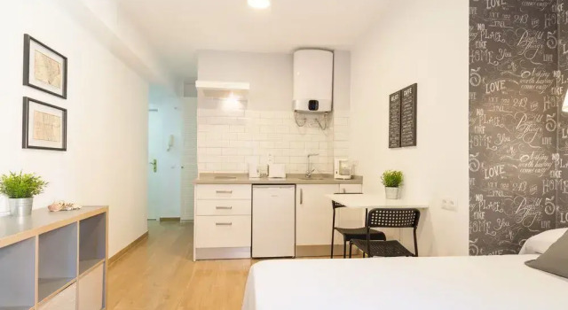 Apartamentos PuntoApart Malagueta, Забронировать Апартаменты/квартира Малага Коста-дель-Соль, рядом с Муэлье Уно