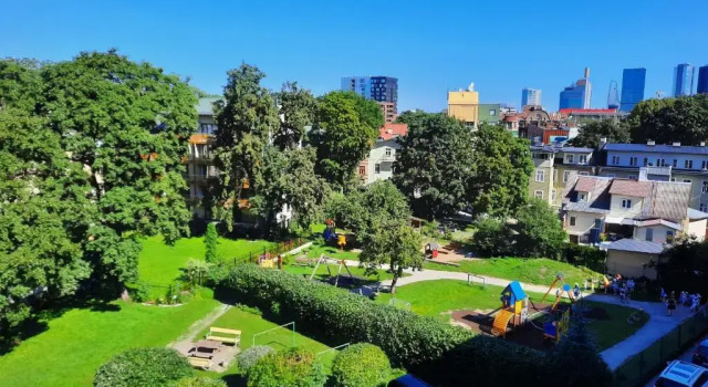 Апартаменты 3 room central apartmend 90m2 free parking