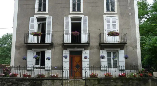 Maison Centre Ville Charolles, Rezervovat Apartmán  