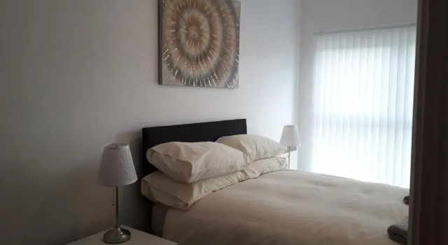 Апартаменты Lynn's Liverpool Apartment