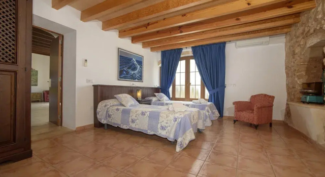 Es Fasser, Book Hotel Santanyi Majorca
