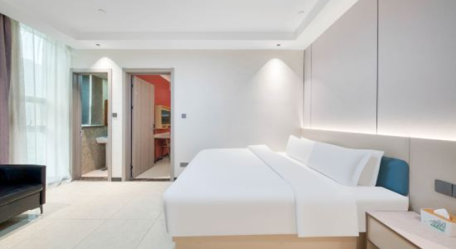 Люкс Zenpeace Selected Hotel (Hangzhou Qianjiang New Town Qingchun Square Subway Station)