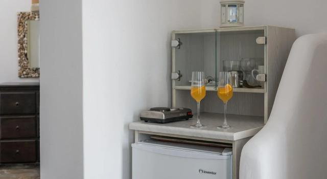 Номер Superior Psaravolada Hotel Milos