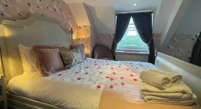 Апартаменты OYO The Townhouse