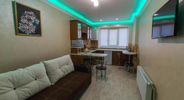 Modern Apartment on Akademika Sakharova 27a, Buchen Sie Ferienwohnung Ivano-Frankivsʼk 