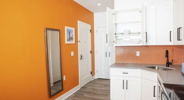 Двухместный люкс с балконом Peachtree Suites - Jersey City