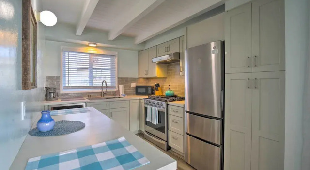 Апартаменты Chic Bay View Condo < 10 Miles to Dtwn San Diego!