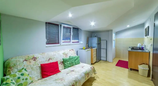 Студия с балконом Apartments Magnolija