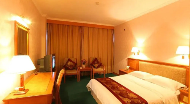 Yanan Grand Hotel - Liuzhou, Забронировать Отель Лючжоу Гуанси, рядом с Liuzhou Railway Station
